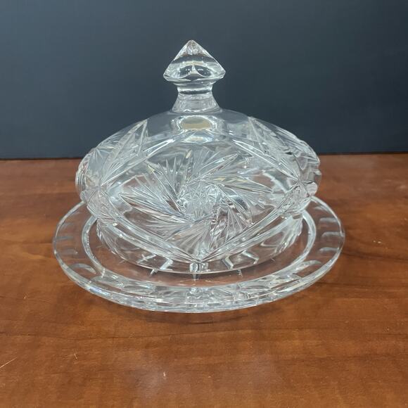 Vintage Polish Violetta Dome Lidded Cheese Butter Dish Round Pinwheel Hand Cut - Picture 3 of 10